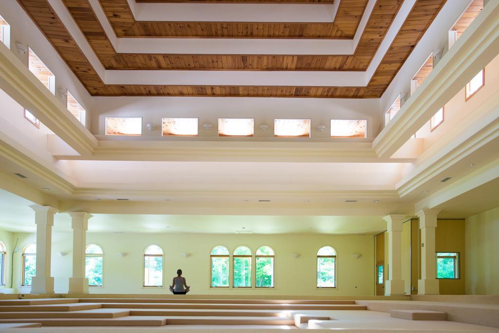Art Of Living Retreat Center Hotel Bamboo Buitenkant foto